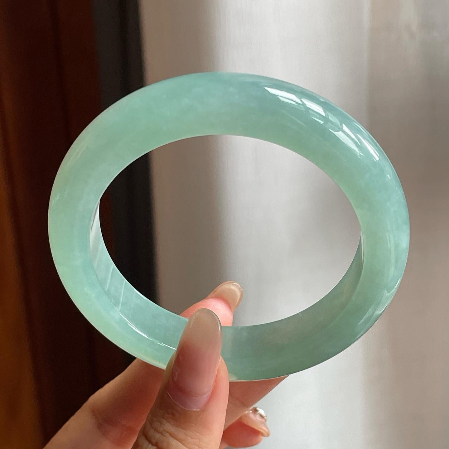 糯冰种晴底翡翠平安镯（56mm）（yc200656）