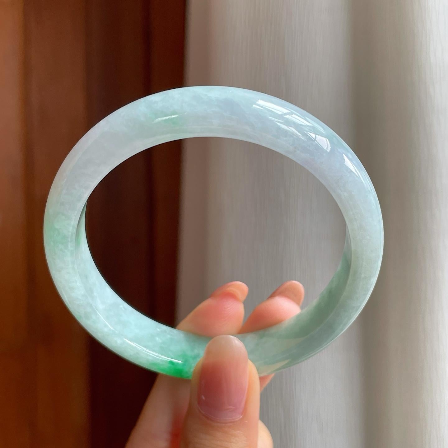 糯冰带色翡翠平安镯（59mm）（yc349359）