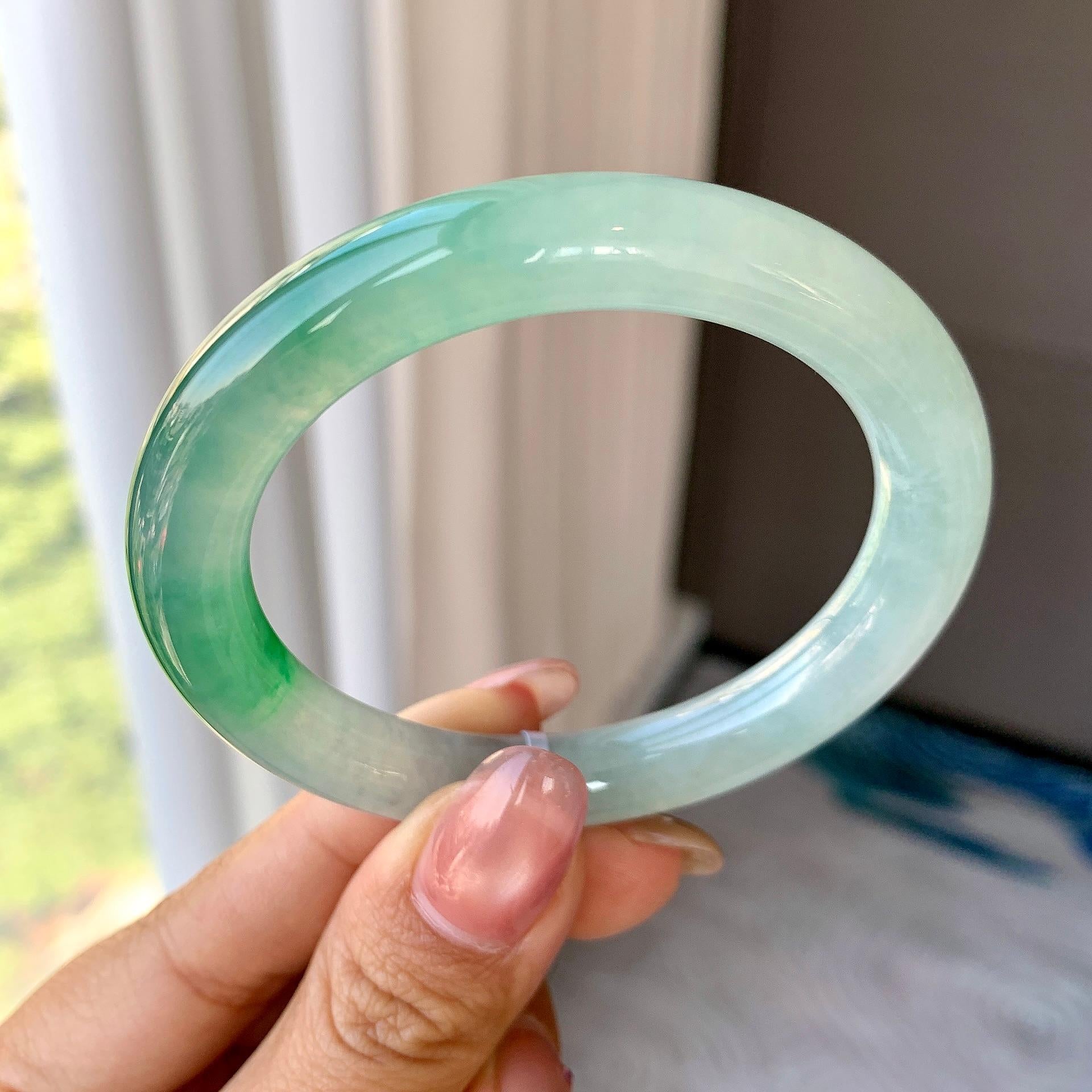 糯冰种飘花圆条手镯（53.5mm）（yc290114）