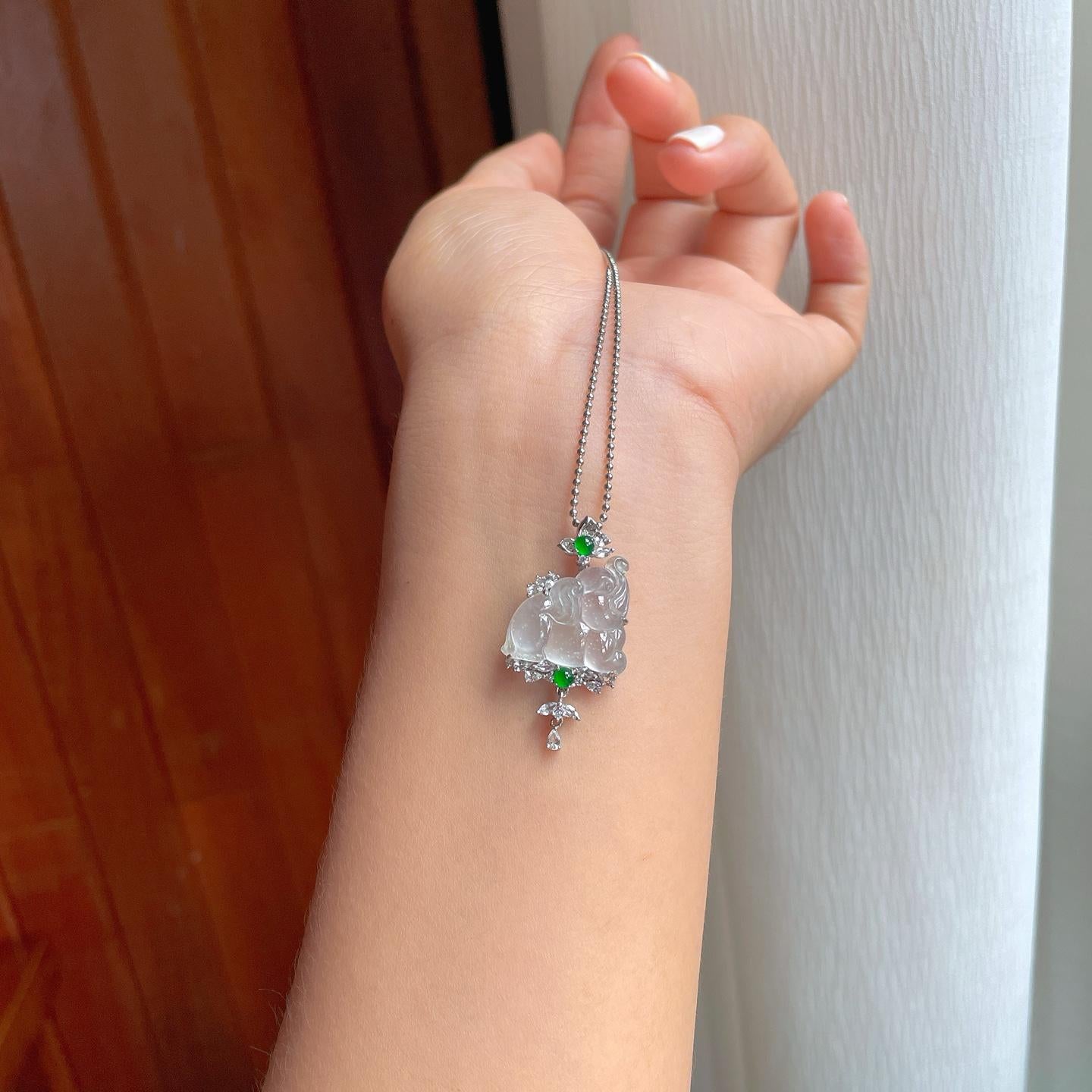 18k金钻镶冰玻种雪花棉翡翠吊坠（yc248477）