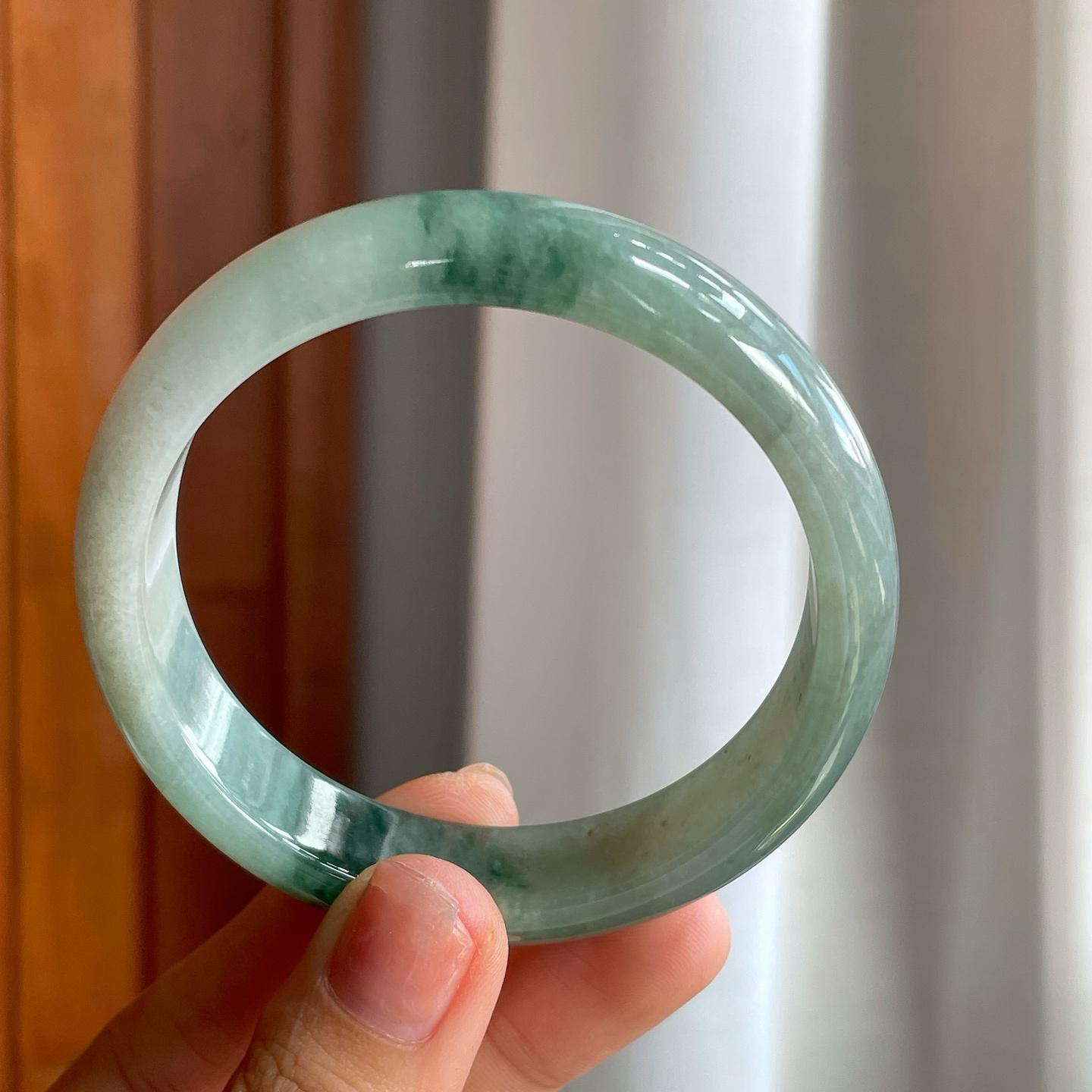 糯冰飘花翡翠平安镯（58.5mm）（yc215235）