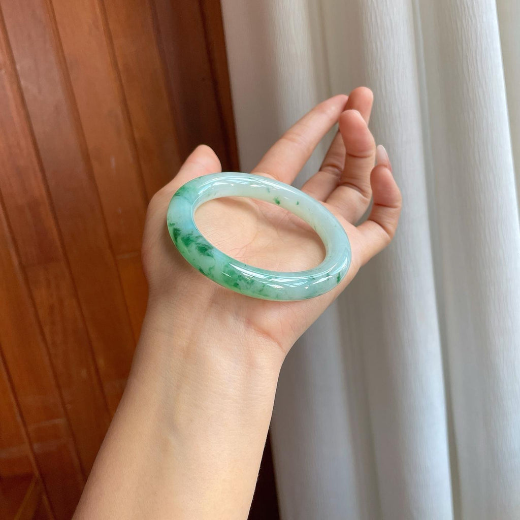 糯冰飘花翡翠圆条手镯（53.6mm）（yc312966）