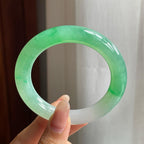 糯冰种飘绿花半山半水翡翠圆条手镯（52mm）（yc196581）