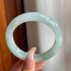 糯冰种晴底飘绿花翡翠平安镯（55.3mm）（yc216829）