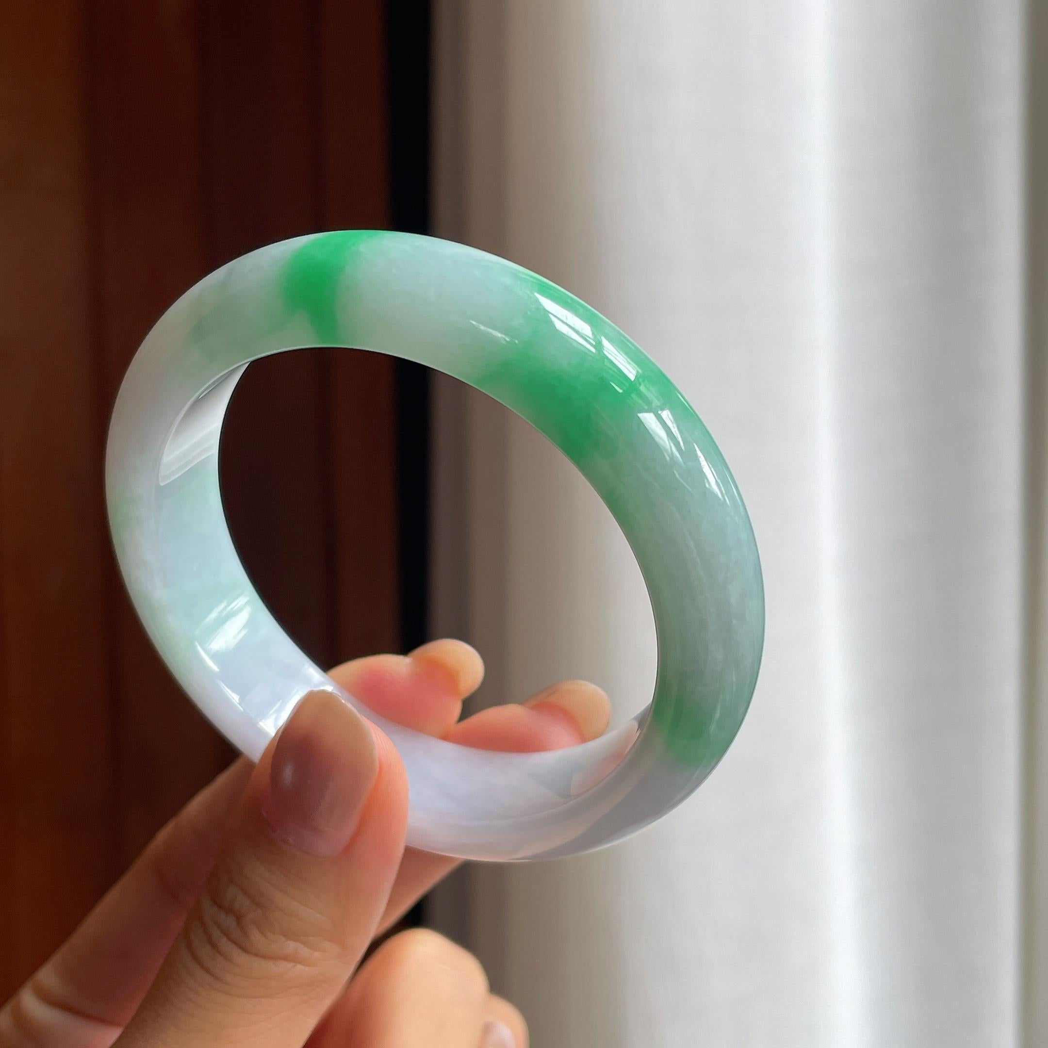 糯冰带色翡翠平安镯（56mm）（yc439890）