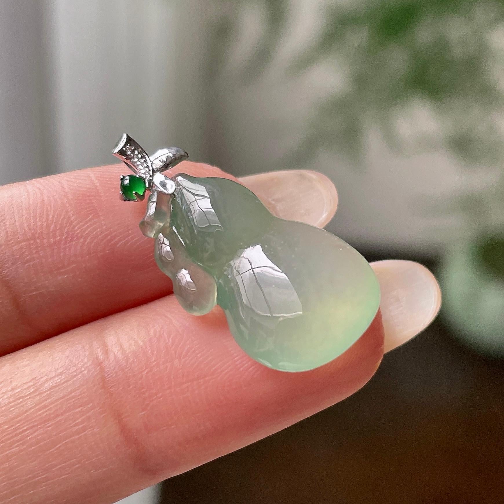 18k金钻镶冰种晴水葫芦吊坠   天然缅甸A货翡翠（yc345025）