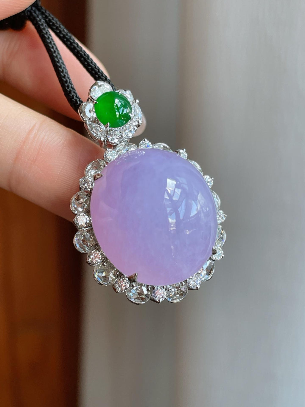 18k金钻镶糯冰紫罗兰翡翠蛋面吊坠（yc241725）