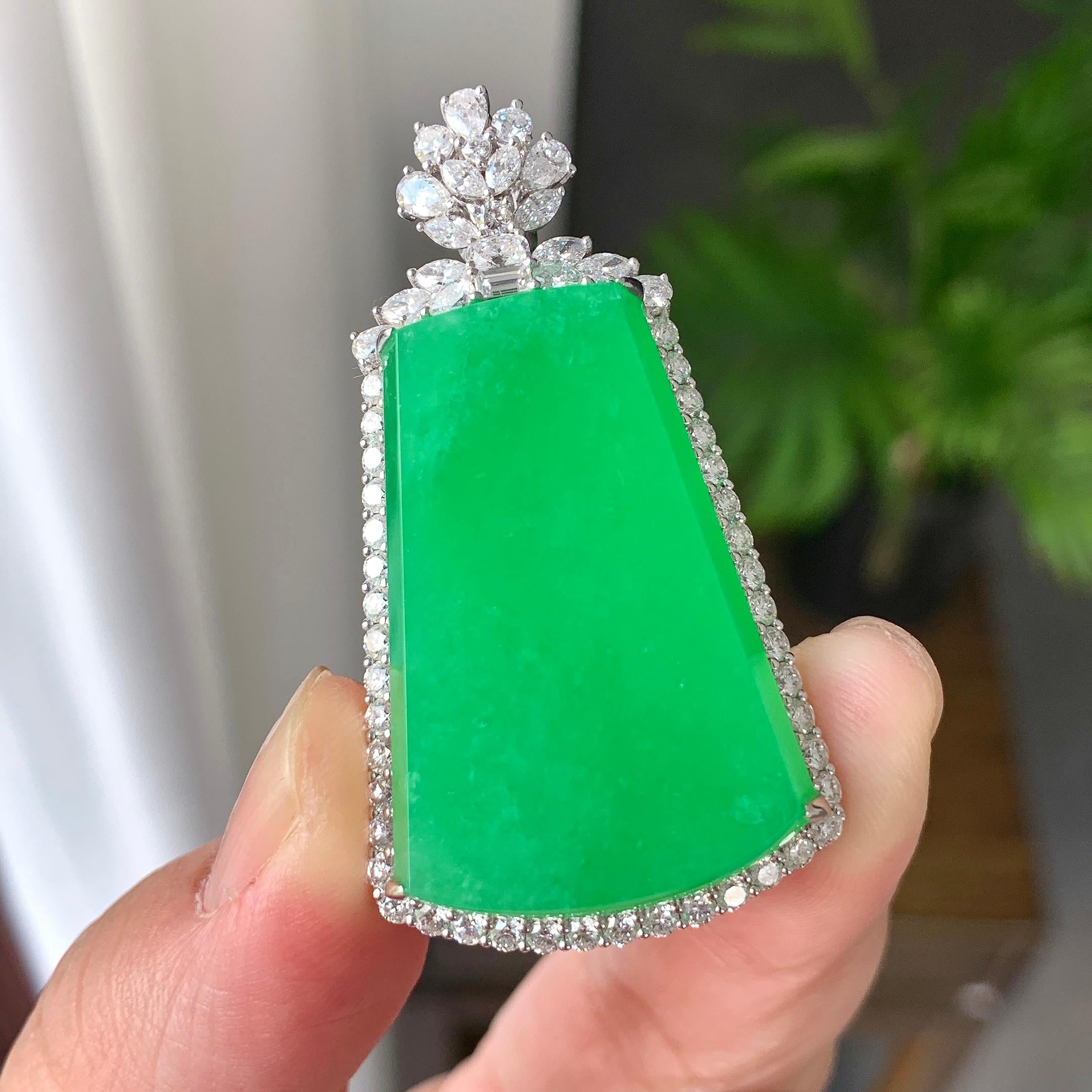 18K金钻镶细糯种满绿无事牌吊坠（yc242681）