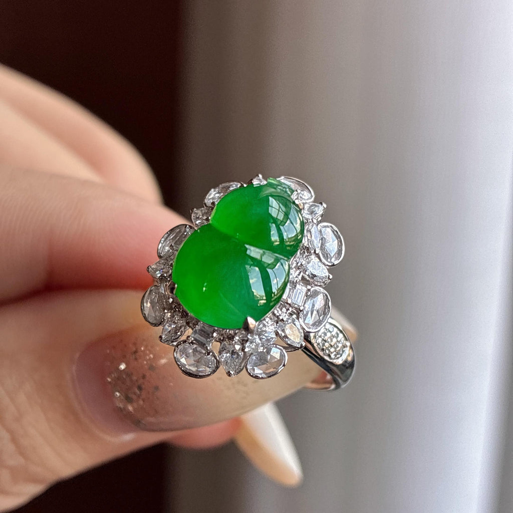 18k金镶冰种满绿葫芦戒指 天然缅甸A货翡翠（yc537097）
