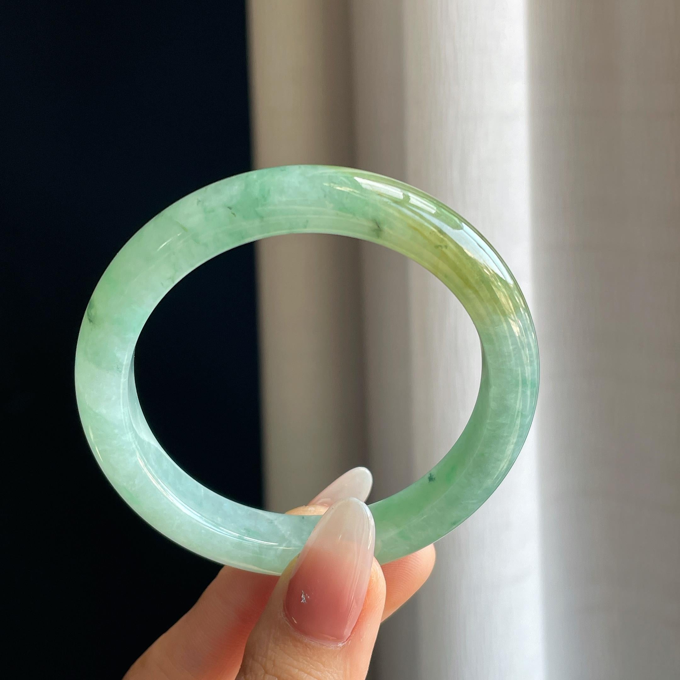 糯冰黄加绿翡翠平安镯（54mm）（yc295781）