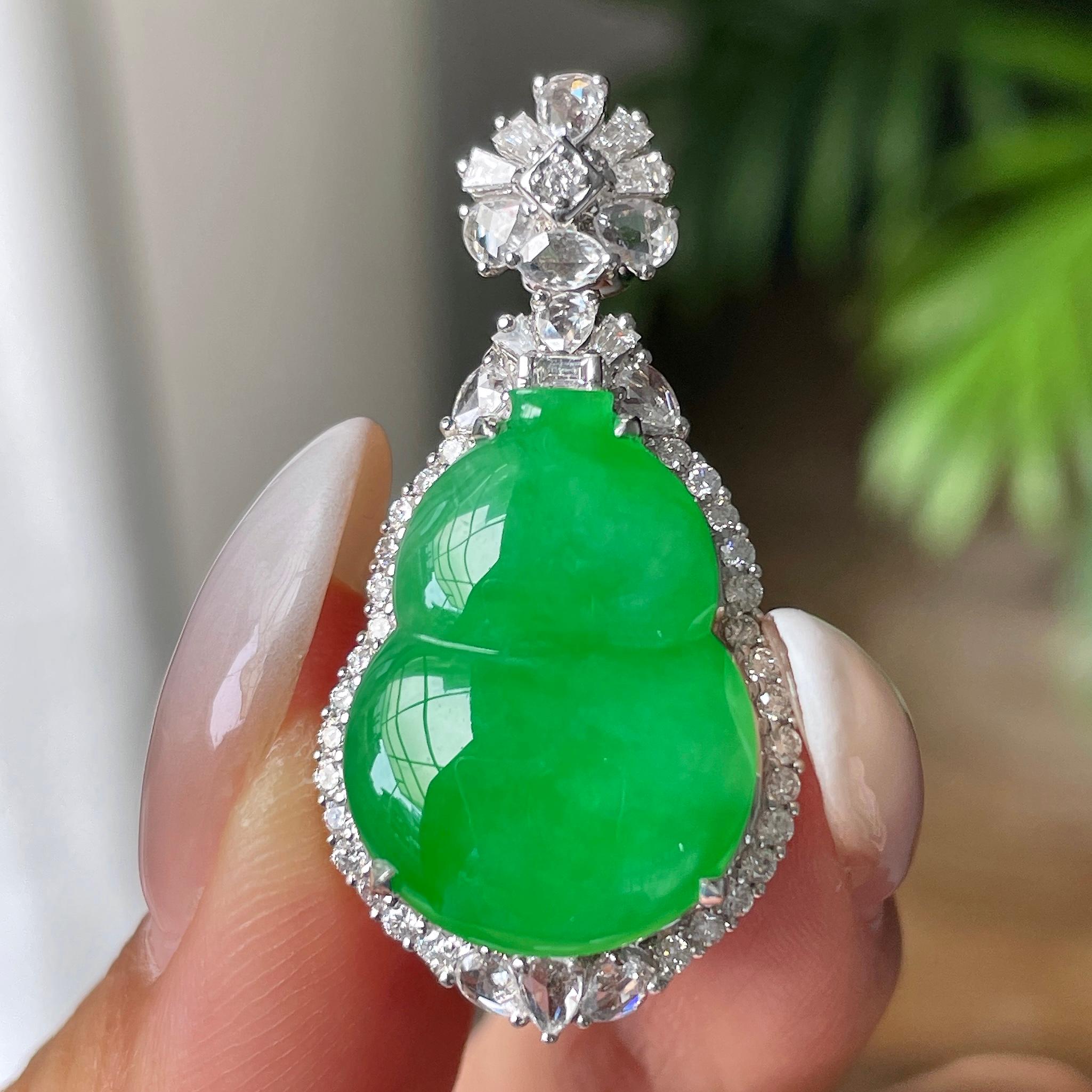 18k金钻镶糯冰种满绿葫芦吊坠        天然缅甸A货翡翠（yc414008）