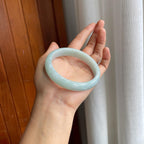 糯冰淡底色翡翠平安镯（62mm）（yc215244）