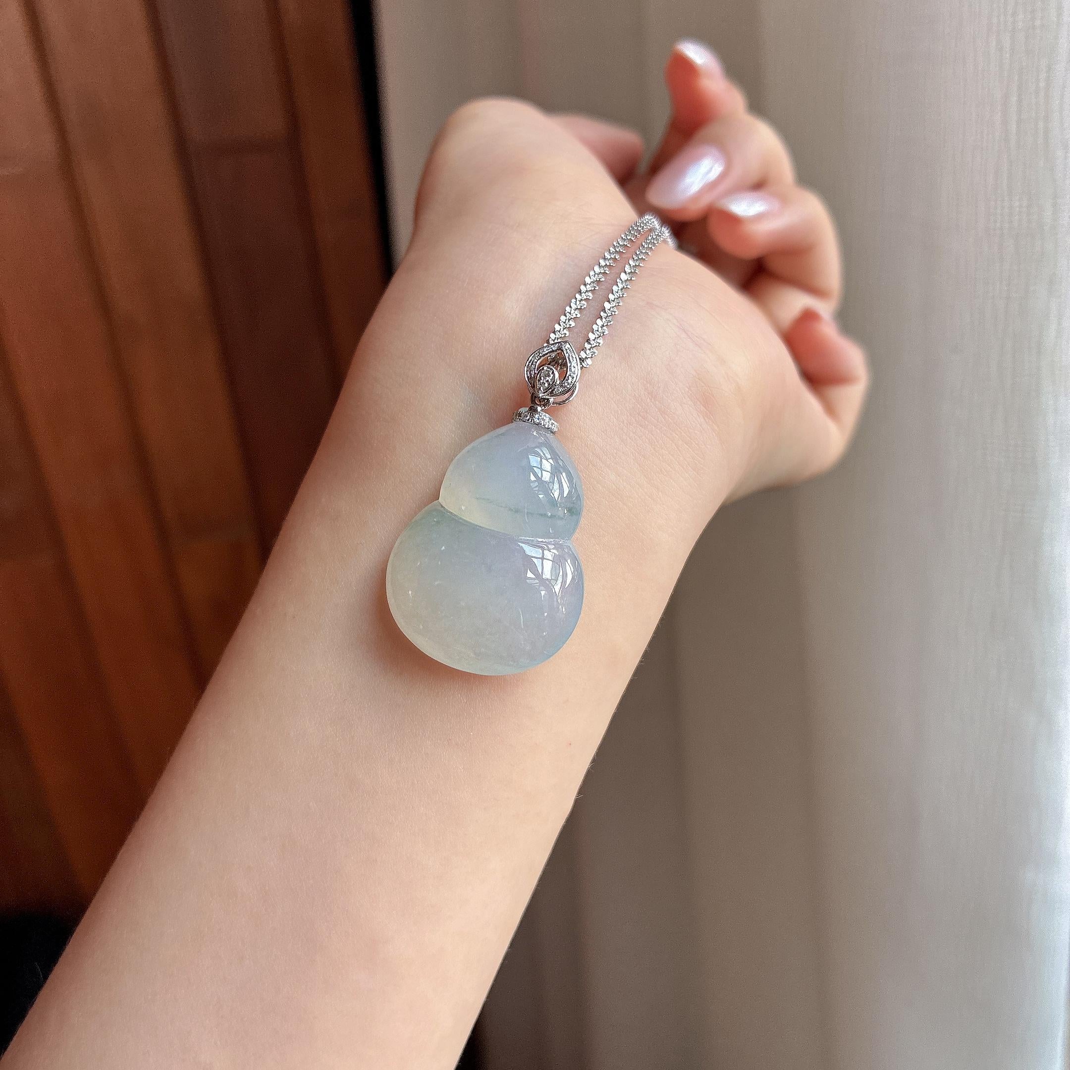 18k金扣头糯冰飘花葫芦挂件 天然缅甸A货翡翠（yc525521）