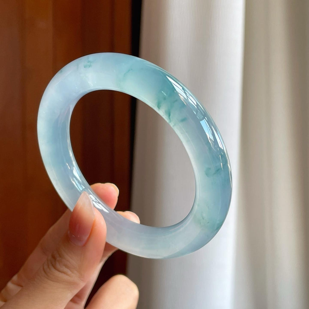 冰玻种飘花翡翠圆条手镯（58.5mm）（yc310949）