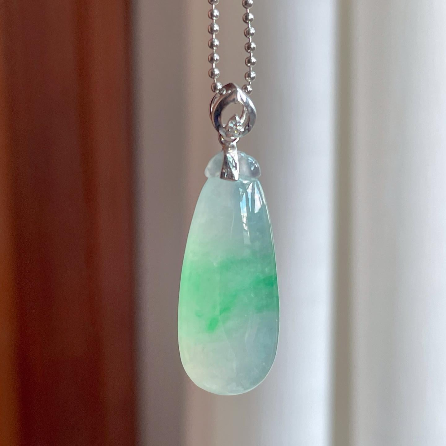 18k金扣冰种带色翡翠福瓜（yc255718）