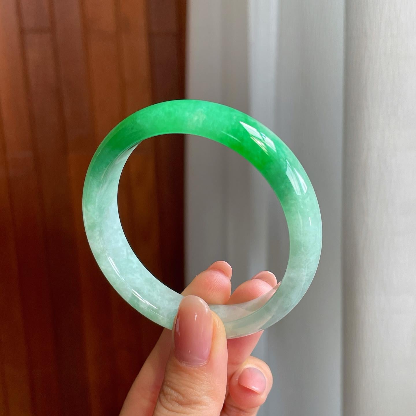 糯冰带色翡翠平安镯（53.8mm)（yc342188）
