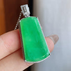 18k金镶糯冰满绿翡翠无事牌（yc242744）