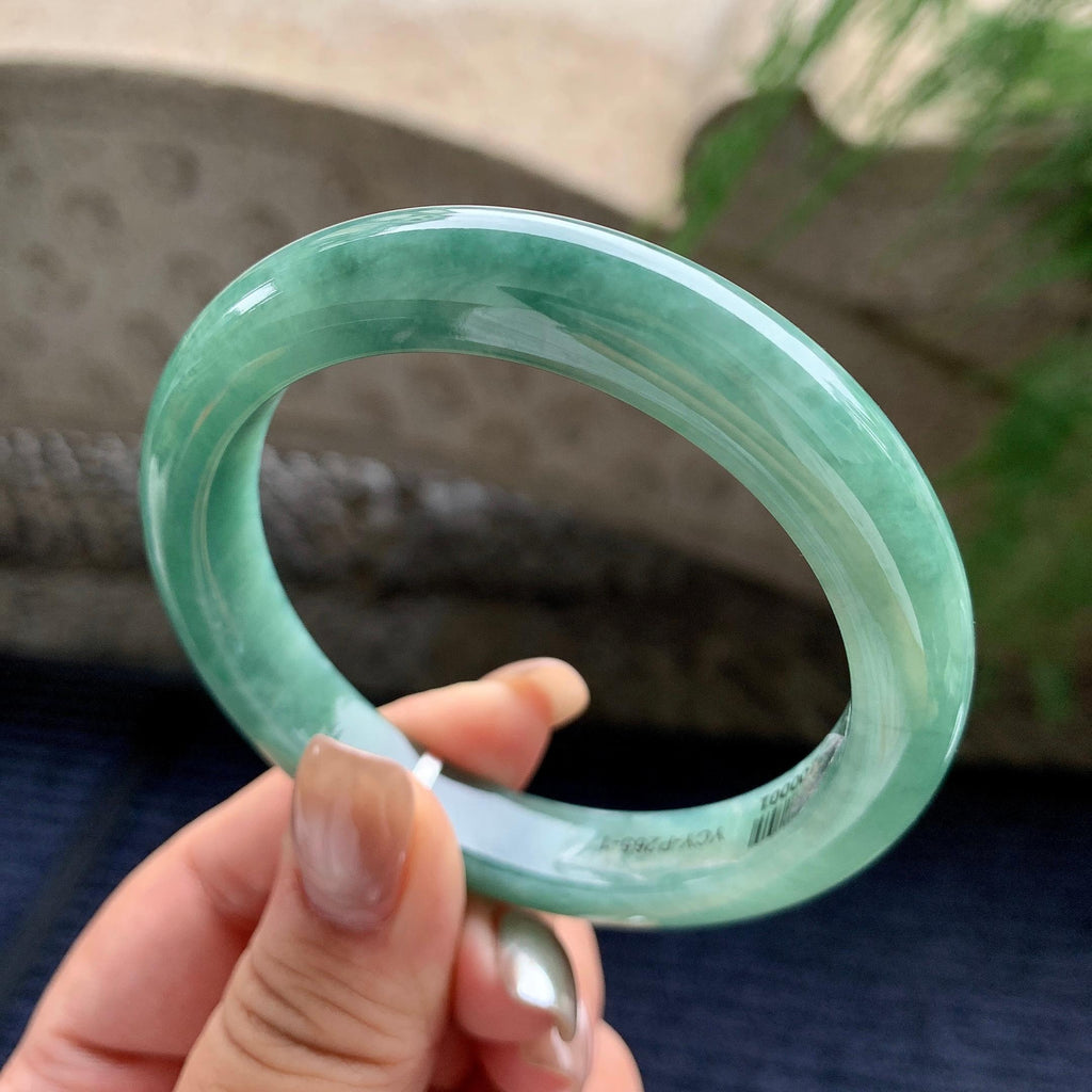 细糯种湖水绿正圈平安镯  57.5圈口  天然缅甸A货翡翠（yc436265）