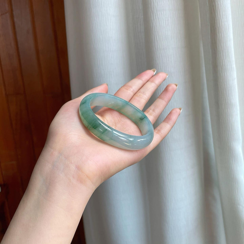 冰种飘花翡翠贵妃镯（56.4mm)（yc377079）