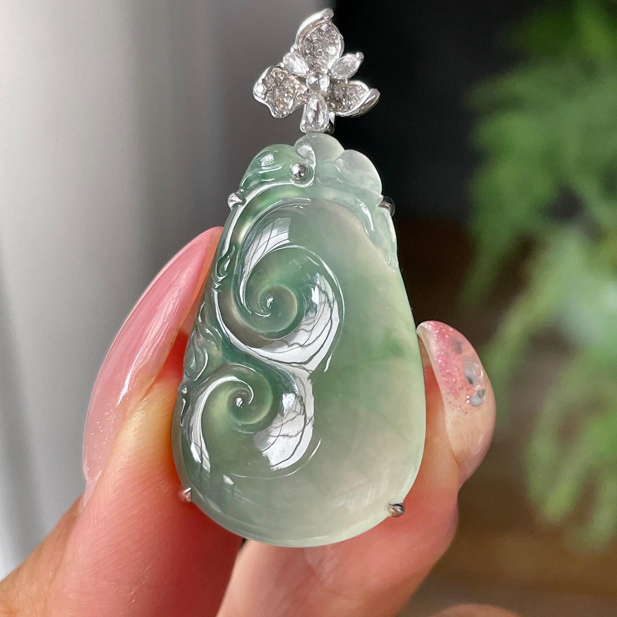 18k金镶冰种晴水飘花如意吊坠         天然缅甸A货翡翠（yc448340）