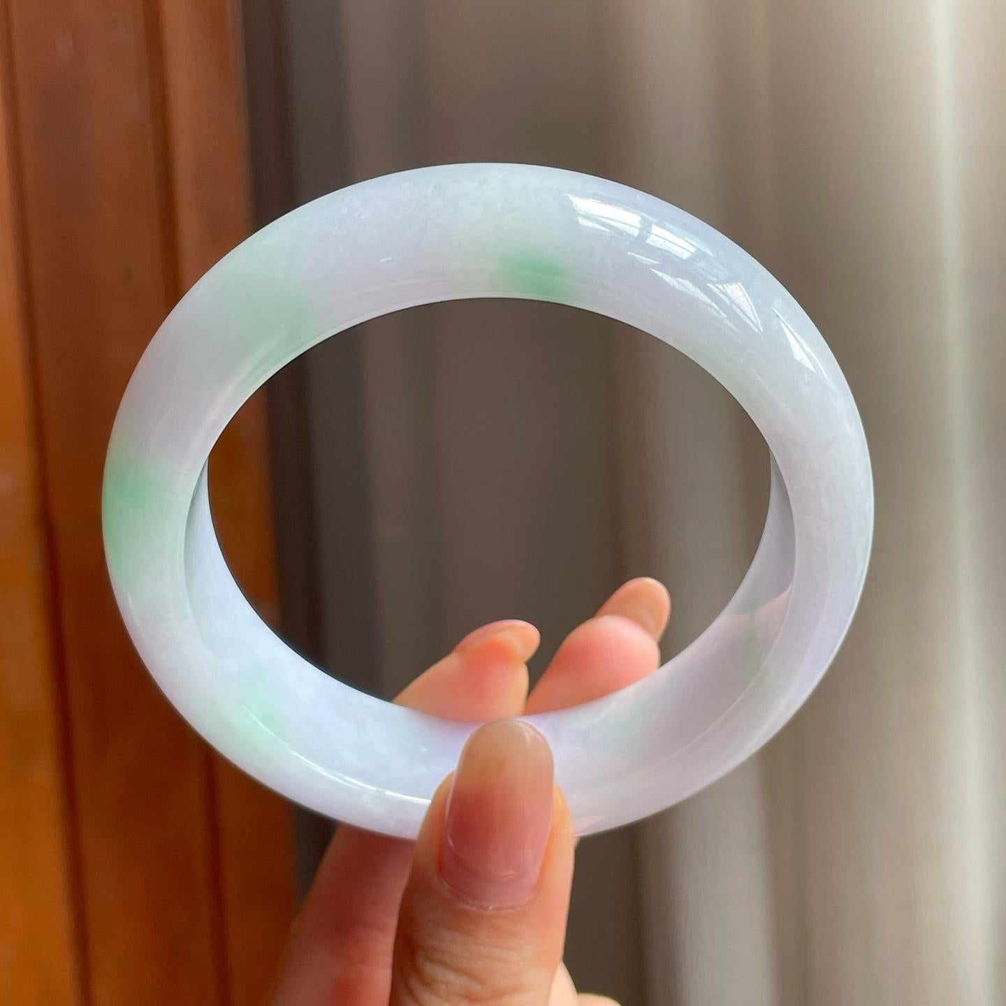 糯冰宽版春彩翡翠平安镯（60.8mm)（yc358366）