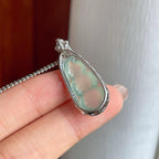 18k金镶冰种蓝晴底翡翠豆子（yc244882）