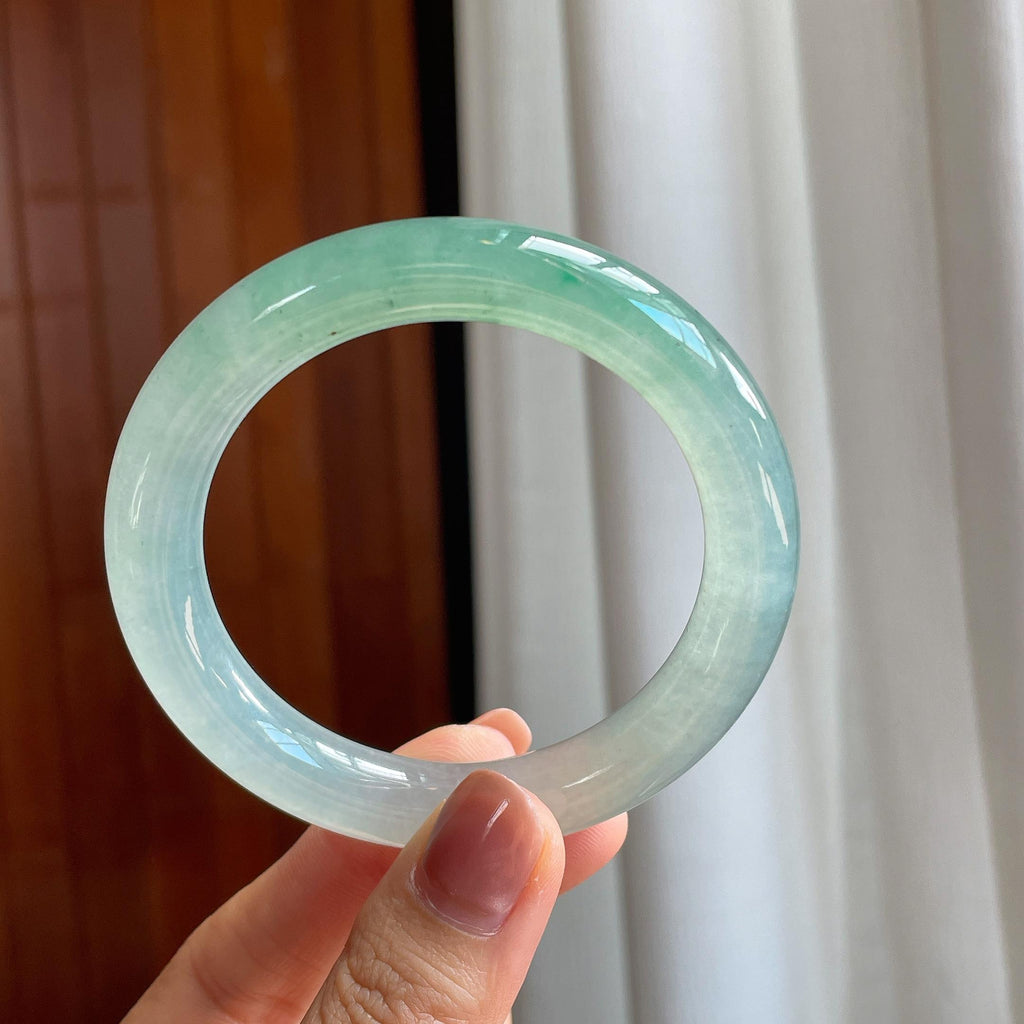 冰种晴绿底翡翠圆条手镯（54.2mm）（yc285981）