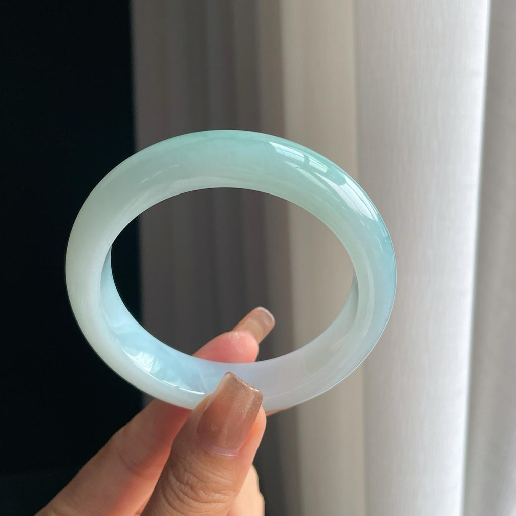 冰种晴绿翡翠平安镯（57mm）（yc378055）
