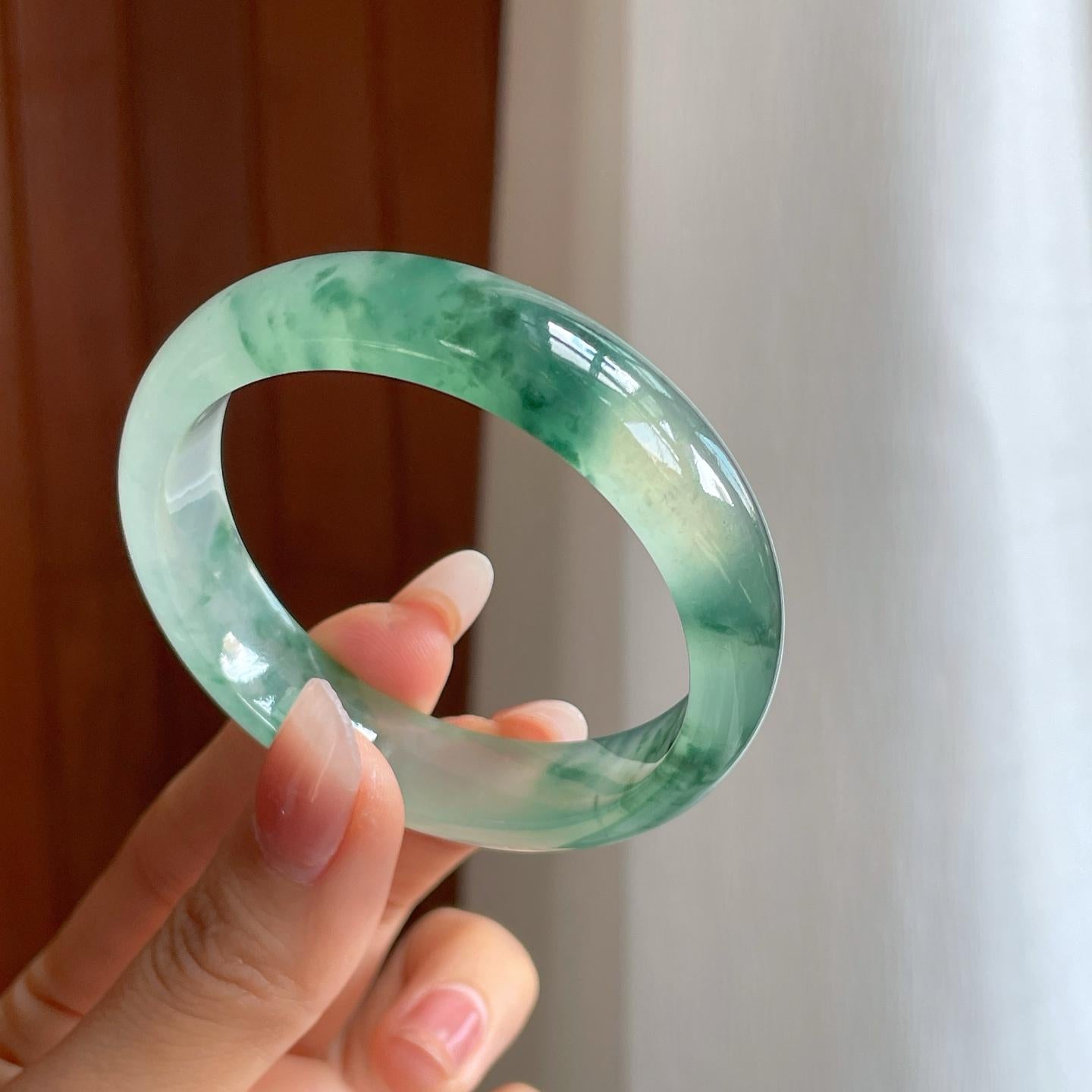冰玻种飘花翡翠平安镯（52.7mm）（yc312940）