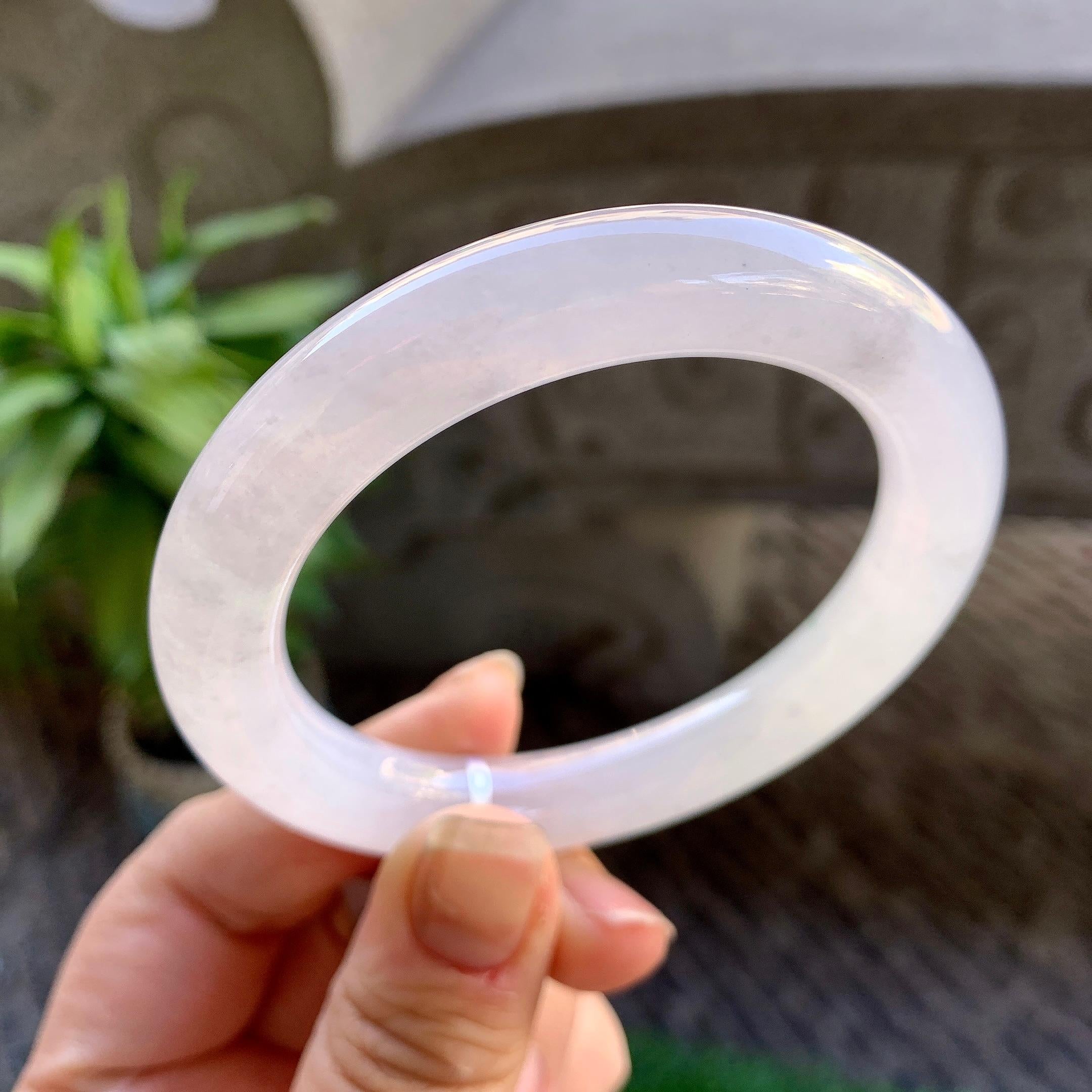 糯冰种飘花圆条手镯（54.7mm)（yc307333）