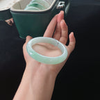 糯种带色正圈翡翠手镯（59.6mm）（yc019481）