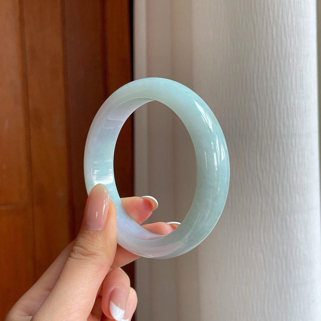 糯冰淡底色宽版翡翠平安镯（56.5mm)（yc376759）