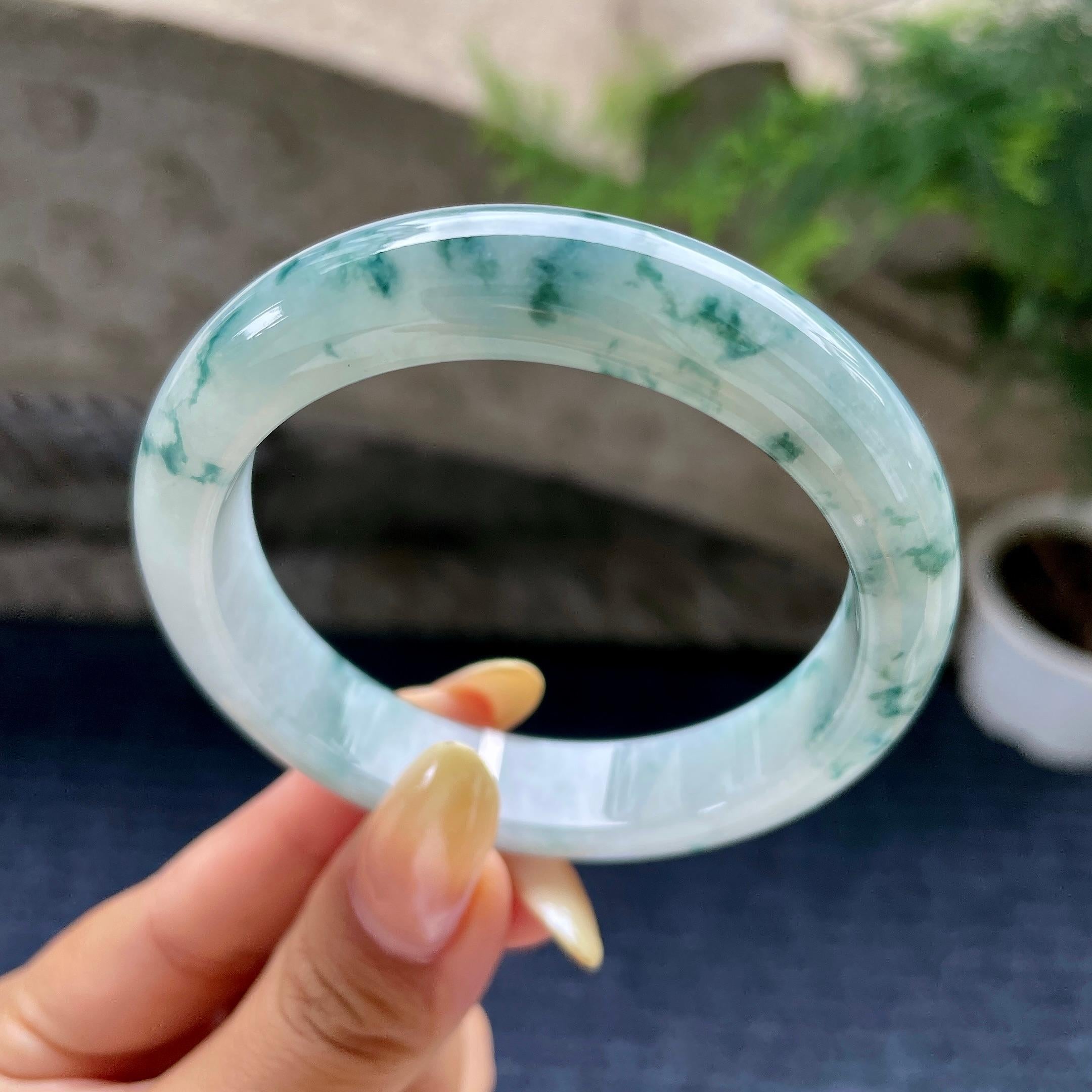 细糯种飘花正圈平安镯54.6圈 天然缅甸A货翡翠（yc489153）