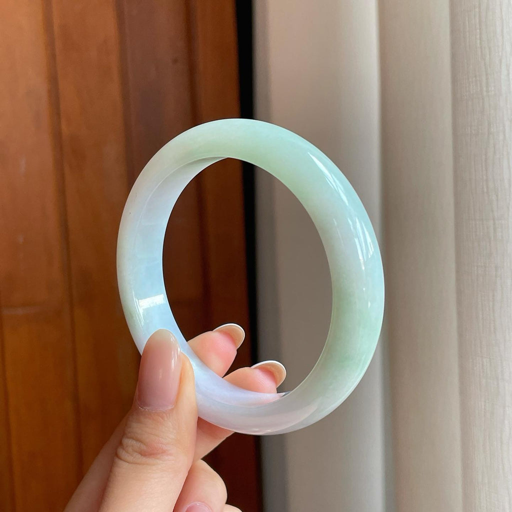 糯冰淡春彩翡翠平安镯（58.6mm）（yc375386）