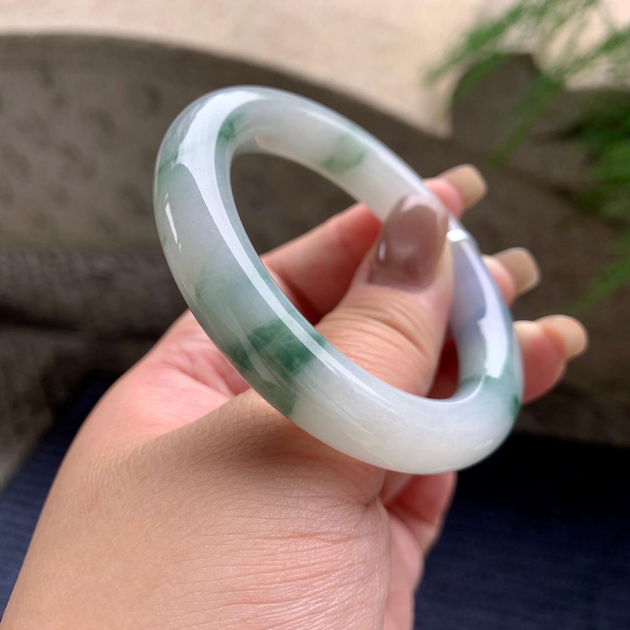 小圈口  细糯种紫罗兰飘蓝花圆条手镯  50.9圈口  天然缅甸A货翡翠（yc439191）