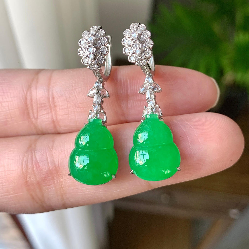 18K金钻镶糯冰种阳绿葫芦耳坠（yc248186）