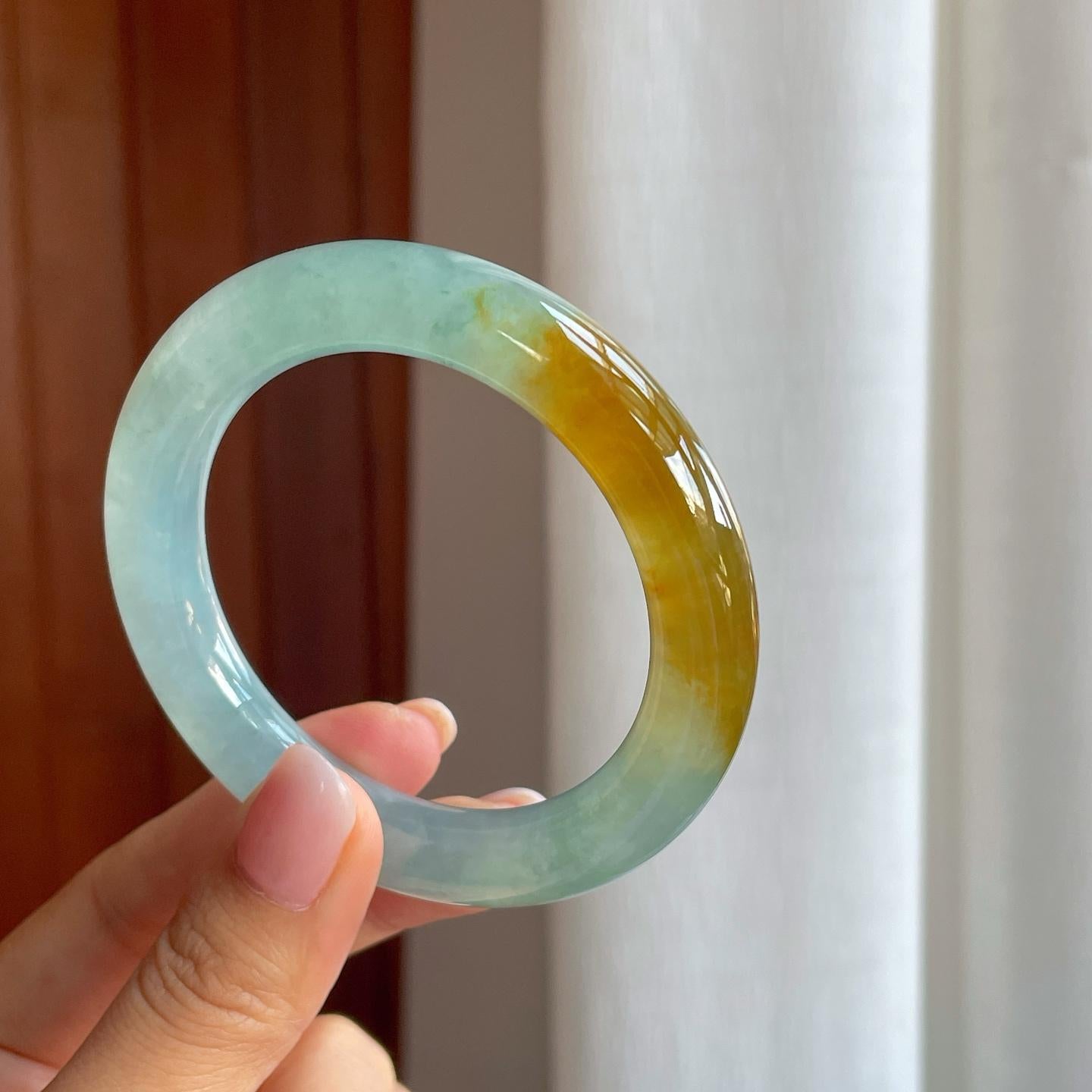 冰种黄翡翡翠圆条手镯（54.4mm)（yc380049）