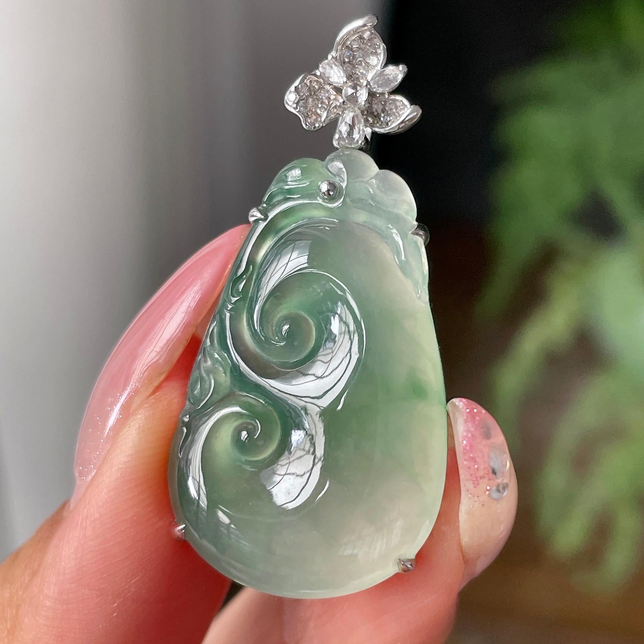 18k金镶冰种晴水飘花如意吊坠         天然缅甸A货翡翠（yc448340）