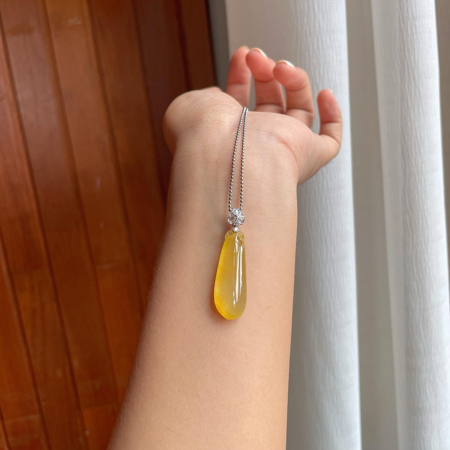 18k金扣冰种黄翡翡翠福瓜（yc257276）