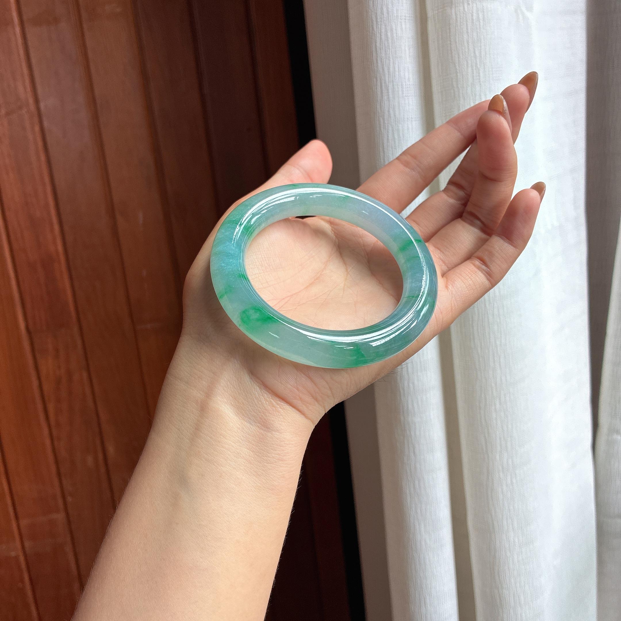 冰种飘花圆条手镯 56圈 天然缅甸A货翡翠（yc454300）