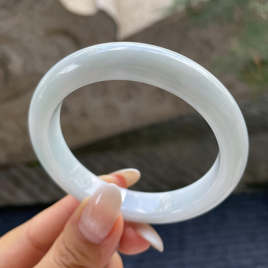 细糯种带底色正圈平安镯55.2圈      天然缅甸A货翡翠（yc421205）