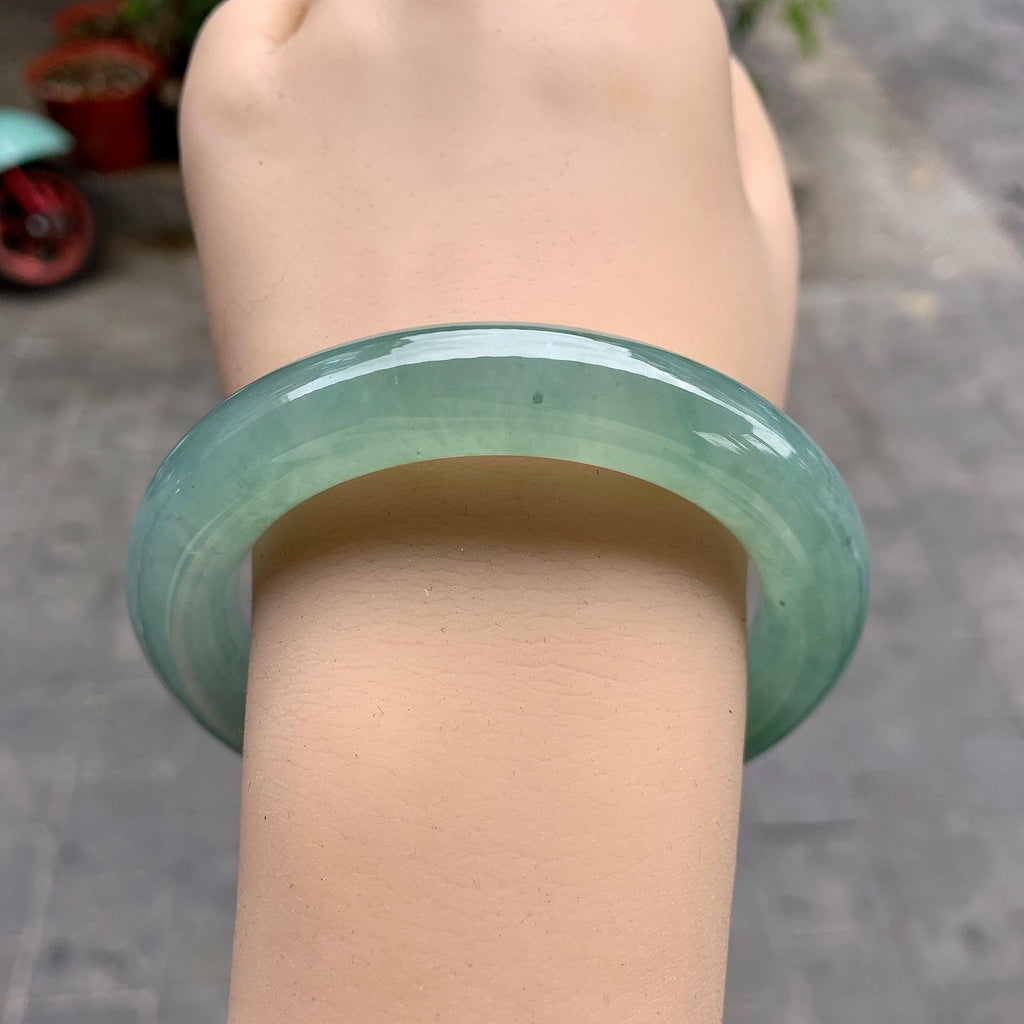 糯冰种晴水圆条手镯（56.4mm）（yc297183）