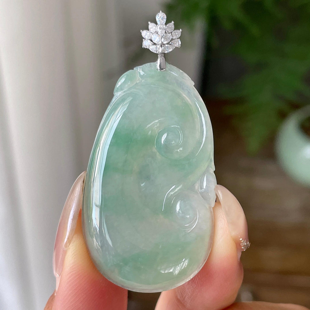 18k金钻镶糯冰种飘花如意吊坠    天然缅甸A货翡翠（yc355321）