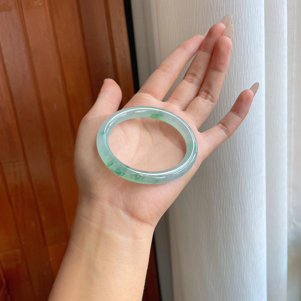 糯冰飘花翡翠贵妃镯（54mm）（yc270326）