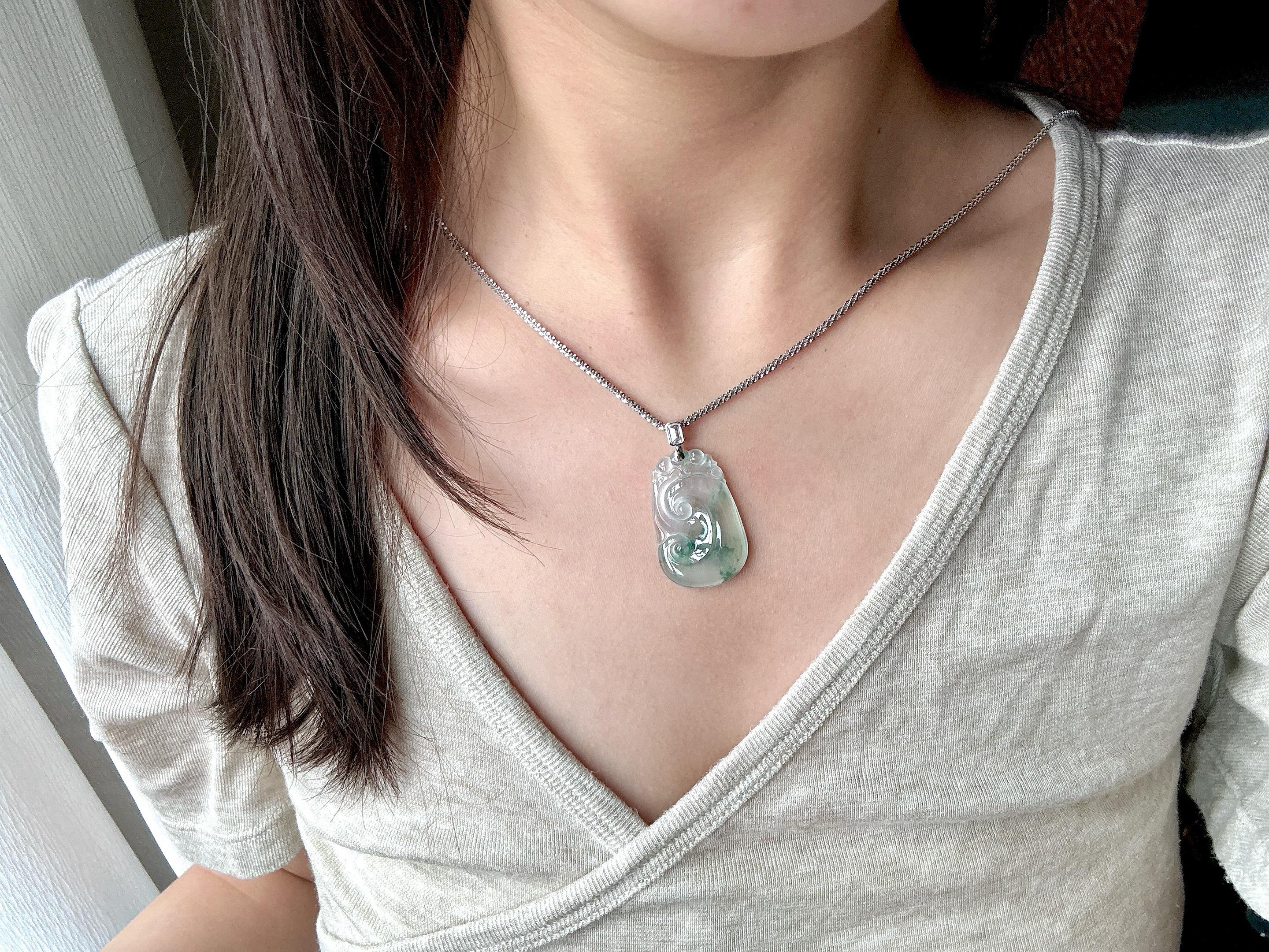 18k金扣头冰种飘花如意挂件 天然缅甸A货翡翠（yc692708）