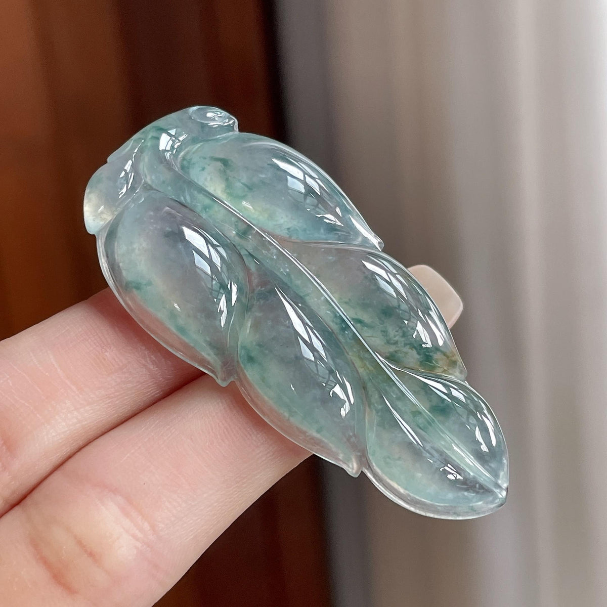 冰种飘花玉叶挂件（yc774409）