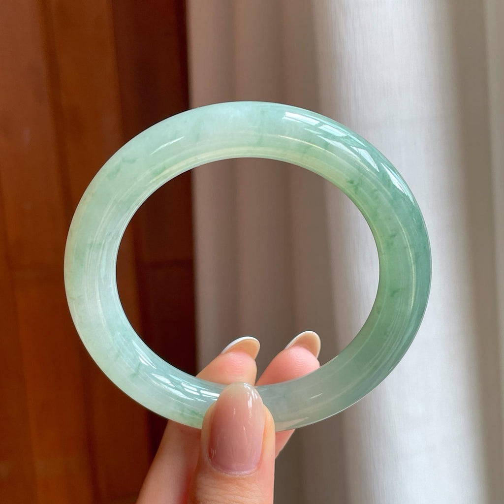 糯冰飘花翡翠圆条手镯（55mm)（yc373297）
