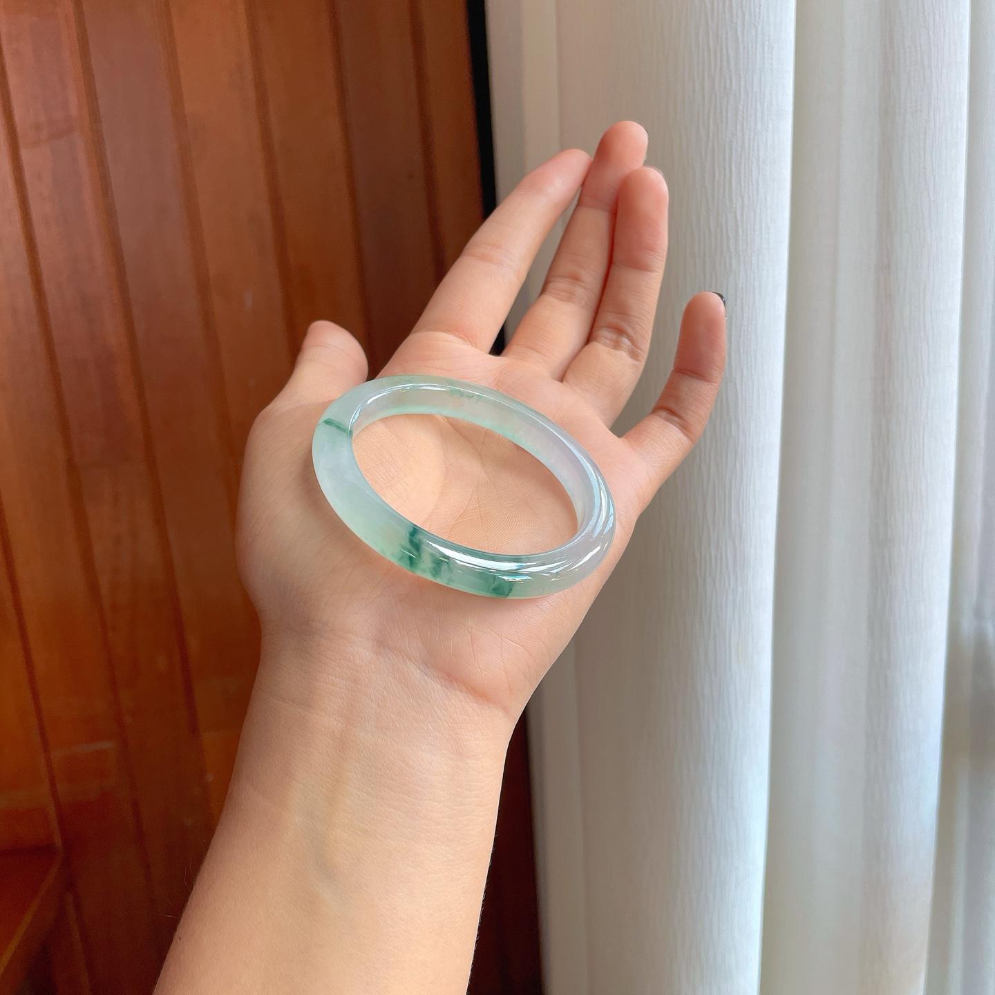 冰种飘花翡翠贵妃镯（53mm）（yc274639）