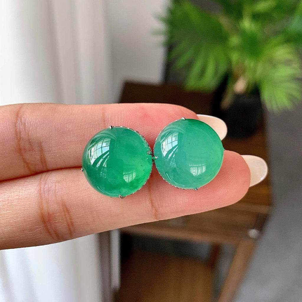 18K金镶糯冰种湖水绿蛋面耳钉（yc248202）