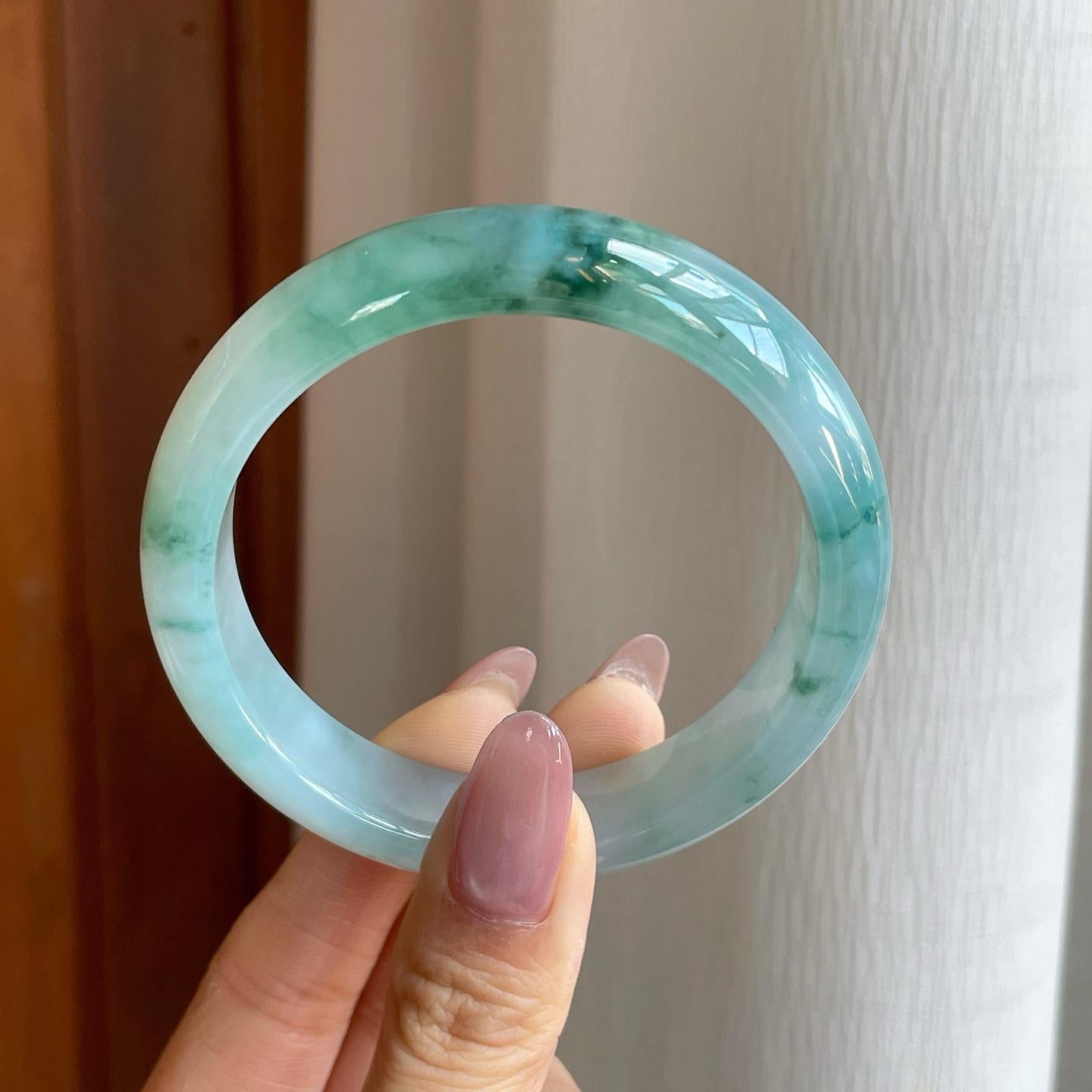糯冰飘花翡翠平安镯（57.8mm）（yc284963）